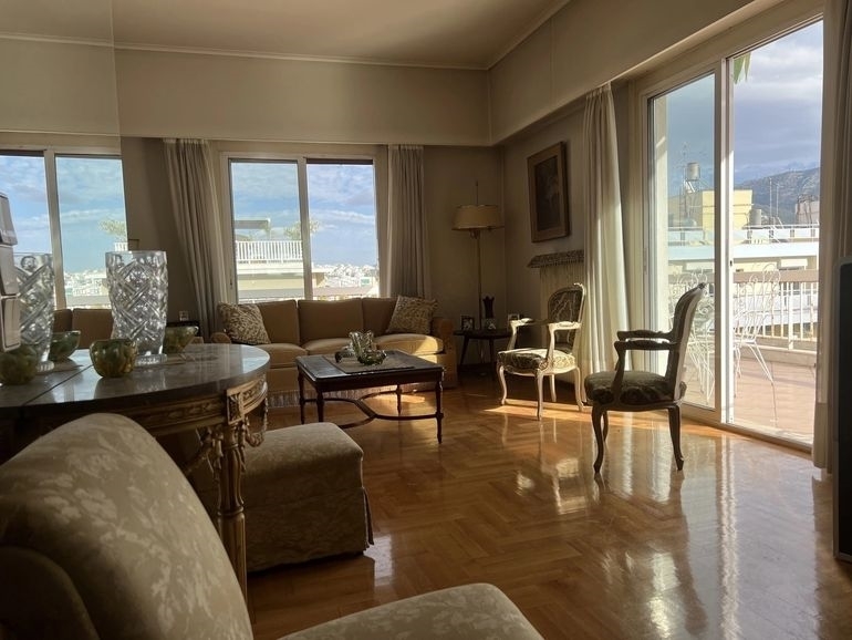 (For Sale) Residential Apartment || Athens Center/Athens - 108 Sq.m, 2 Bedrooms, 485.000€ 