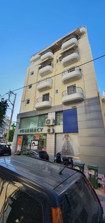 (For Sale) Commercial Retail Shop || Piraias/Piraeus - 160 Sq.m, 370.000€ 