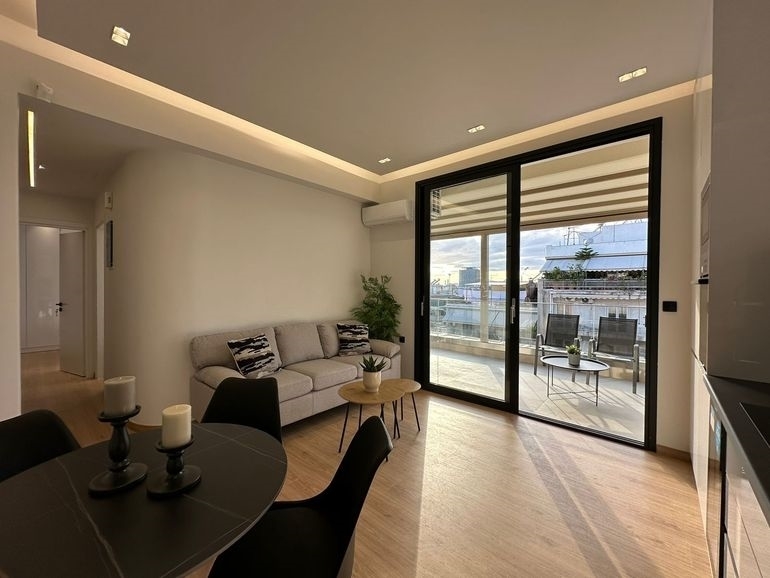 (For Sale) Residential Apartment || Piraias/Piraeus - 70 Sq.m, 2 Bedrooms, 340.000€ 