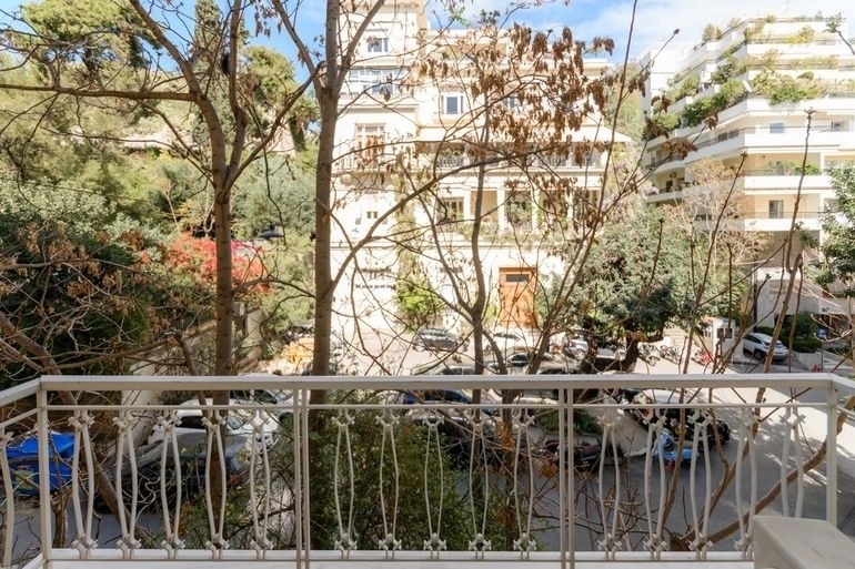 (For Sale) Residential Apartment || Athens Center/Athens - 79 Sq.m, 2 Bedrooms, 650.000€ 