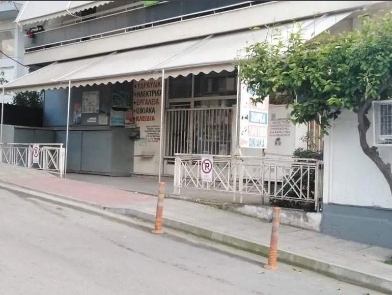 (For Sale) Commercial Retail Shop || Athens South/Agios Dimitrios - 80 Sq.m, 125.000€ 