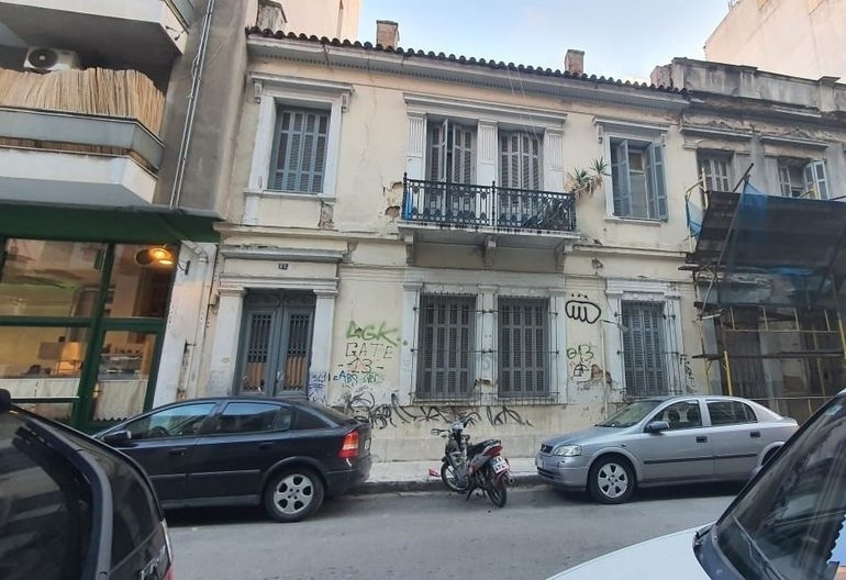 (For Sale) Commercial Building || Athens Center/Athens - 210 Sq.m, 250.000€ 