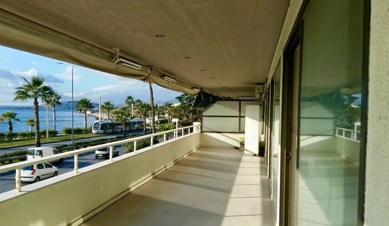 (For Sale) Residential Apartment || Athens South/Palaio Faliro - 95 Sq.m, 2 Bedrooms, 390.000€ 